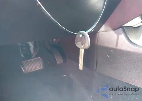 2011 Kia Sorento Lx z USA, uszkodzony, nr VIN 5XYKT3A16BG161975